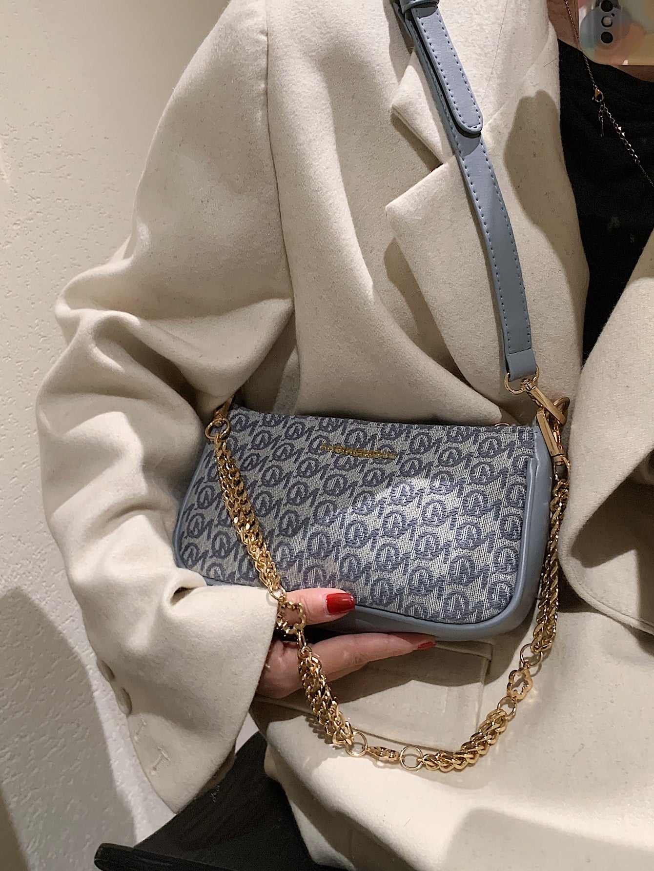 Quiet Luxury Full Body Letter Printed Fashionable Women's Chain Crossbody Bag, For Women, Rookies & White-Collar Workers,For Teacher Gifts,For Lady,For Female For Business/Commute/Work/Office,For Festivals/Vacation/Holiday