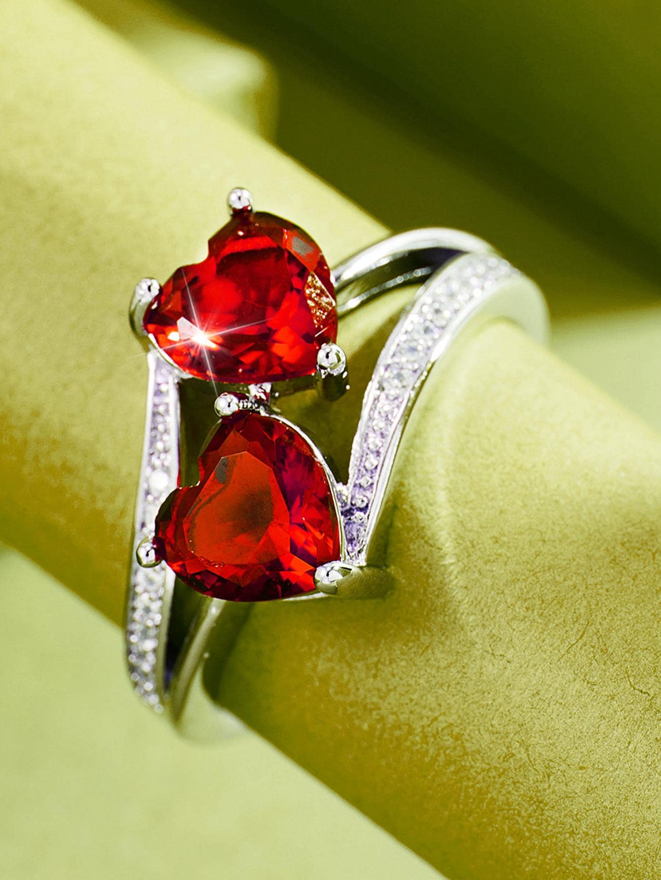 1pc Glamorous Red Cubic Zirconia Heart Decor Ring For Women For Party, Exquisite Valentine's Day Gift