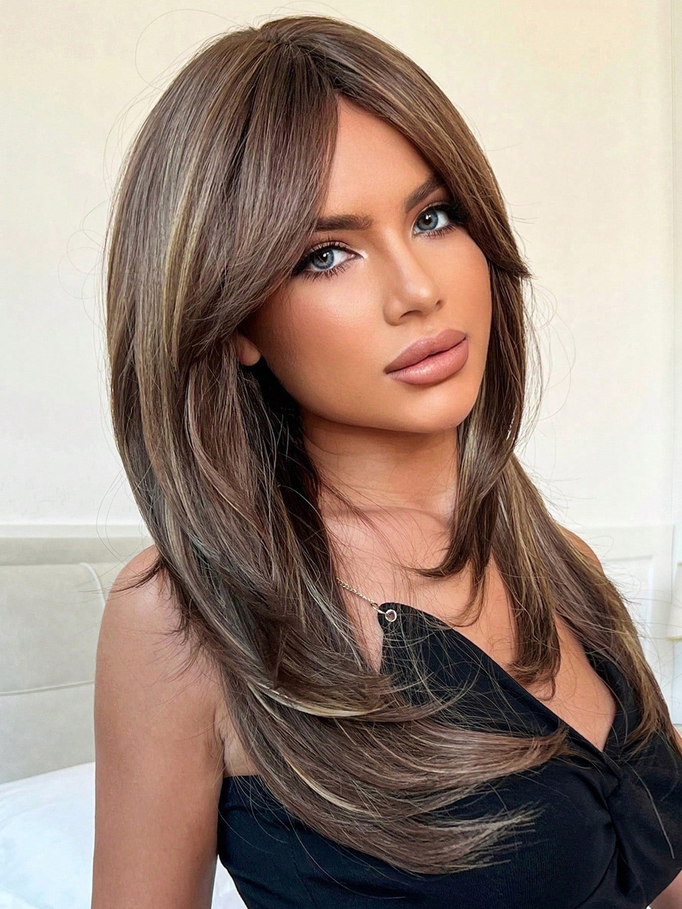 Brown highlight blonde  medium part bangs medium long straight hair woven chemical fiber hair daily party