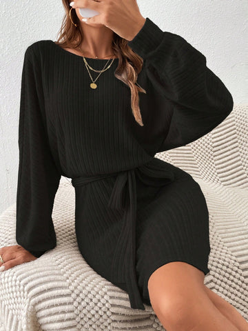 Solid Batwing Sleeve Belted Dress