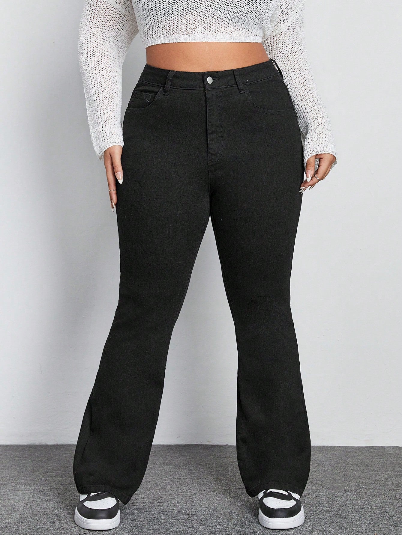 Plus Solid Flare Leg Jeans