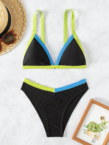 Color-Blocking Edging Two-Piece Swimsuit