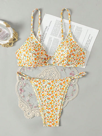 Women's Floral Print Circle Link Swimsuit Set