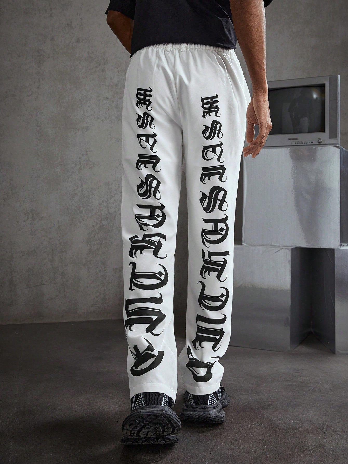 Men's Woven Casual Pants With Letter Print