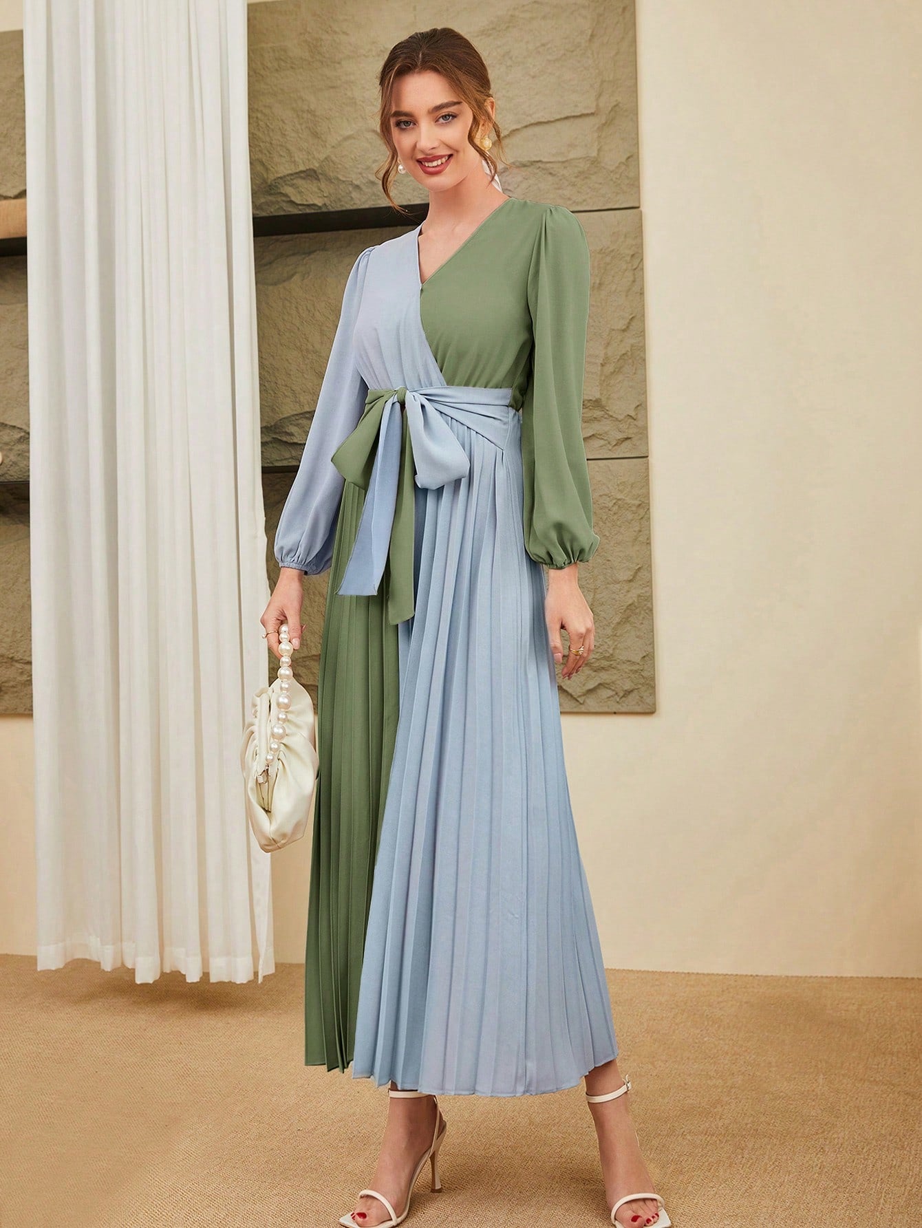 Women's Colorblock Lantern Sleeve Pleated Hem Arabic Style Dress