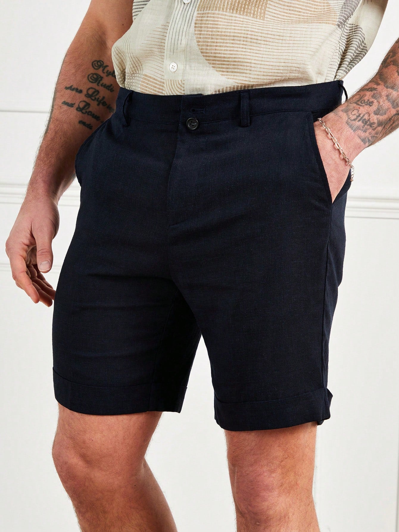 Men's Casual Navy Blue Slant Pocket Slim Shorts