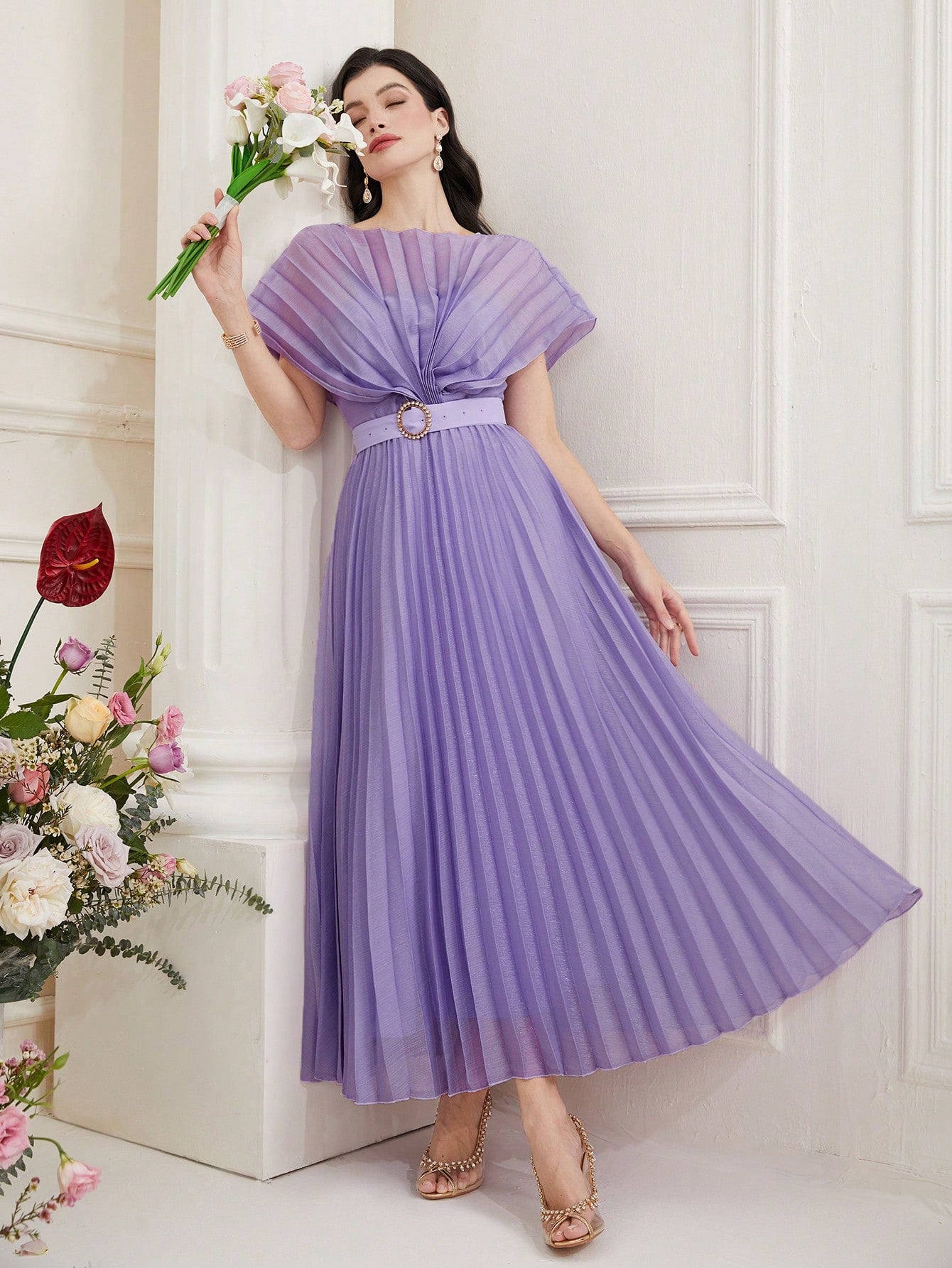 Women's Round Neck Pleated Dress