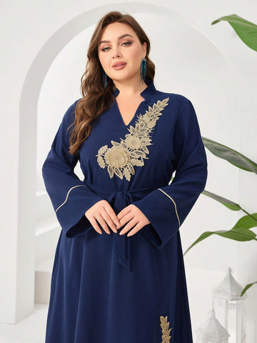 Plus Size Women's Floral Applique Decorated Bell Sleeve Arabic Clothing