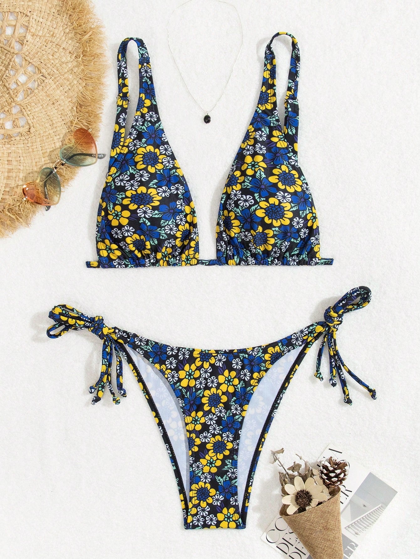 Flower Pattern 2-Piece Swimsuit With Separated Top And Bottom