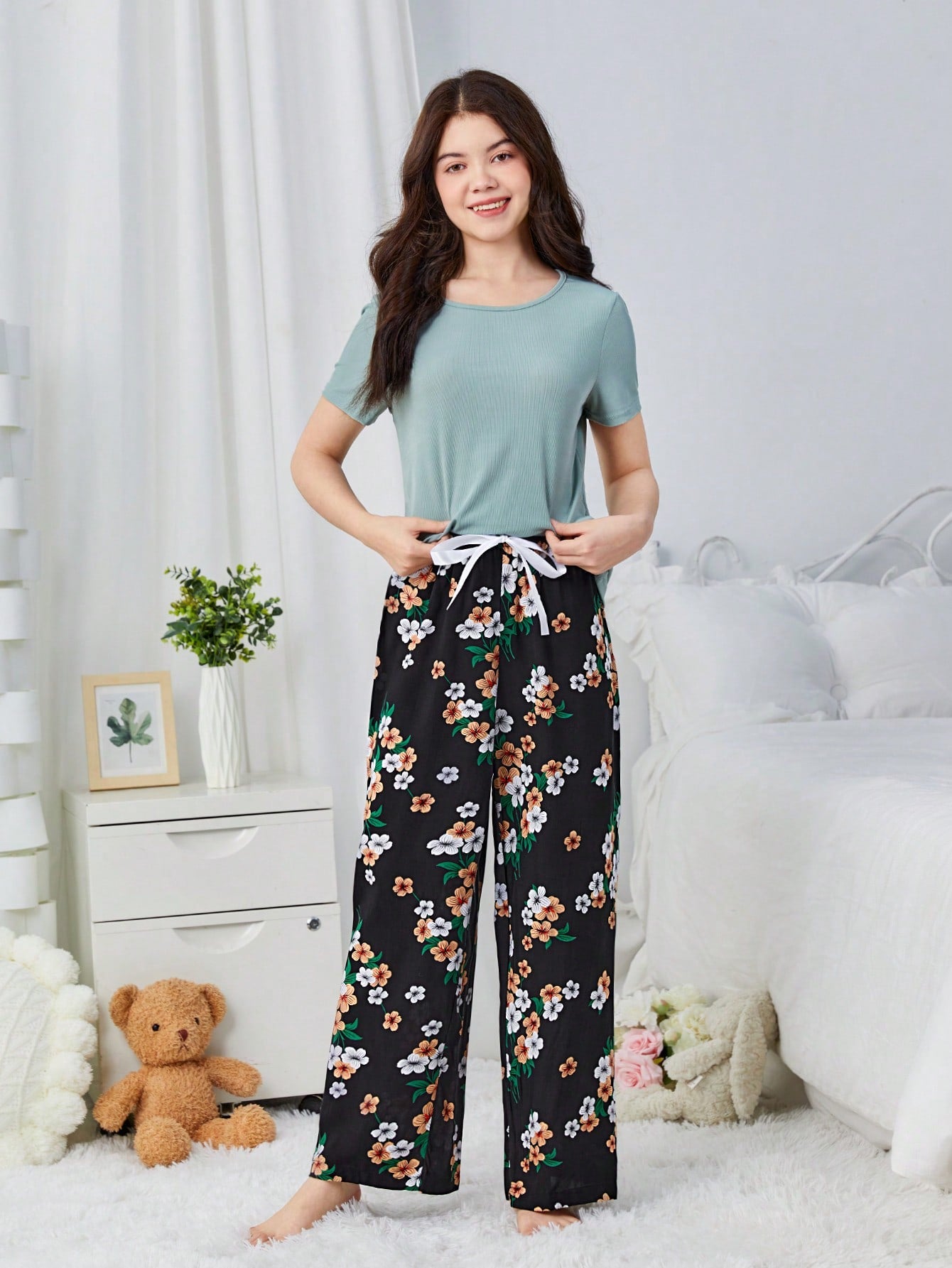 Teen Girl 3pcs/Set Floral Print Long Pants Sleepwear Set With Round Neck Short Sleeve T-Shirt, Homewear