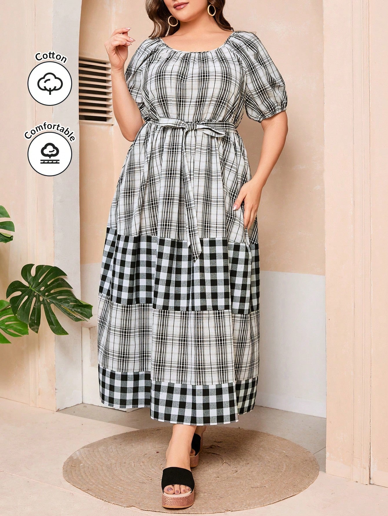 Plus Size Women's Plaid Short Sleeve Insert Shoulder Dress