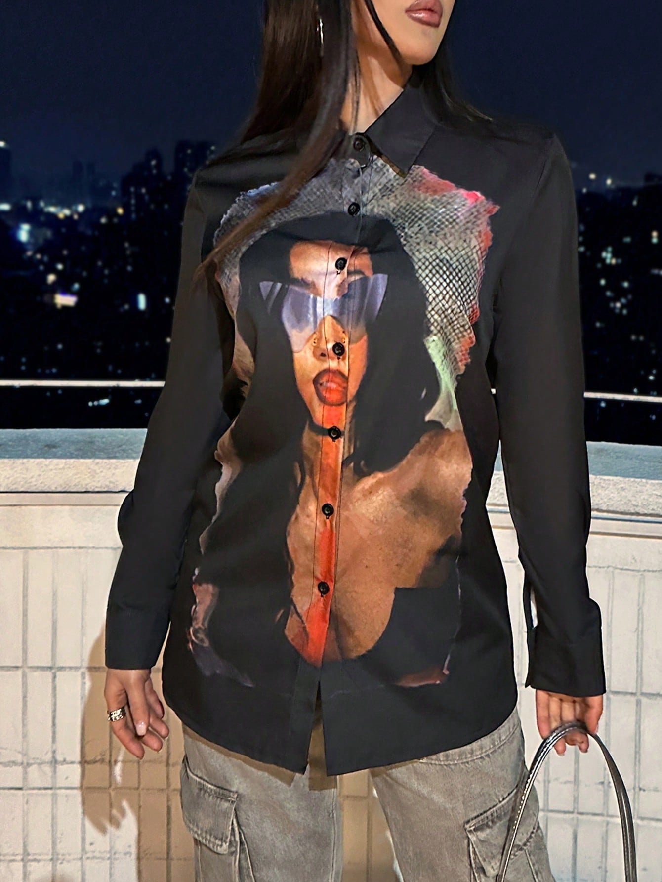 Women's Long Sleeve Shirt With Portrait Print