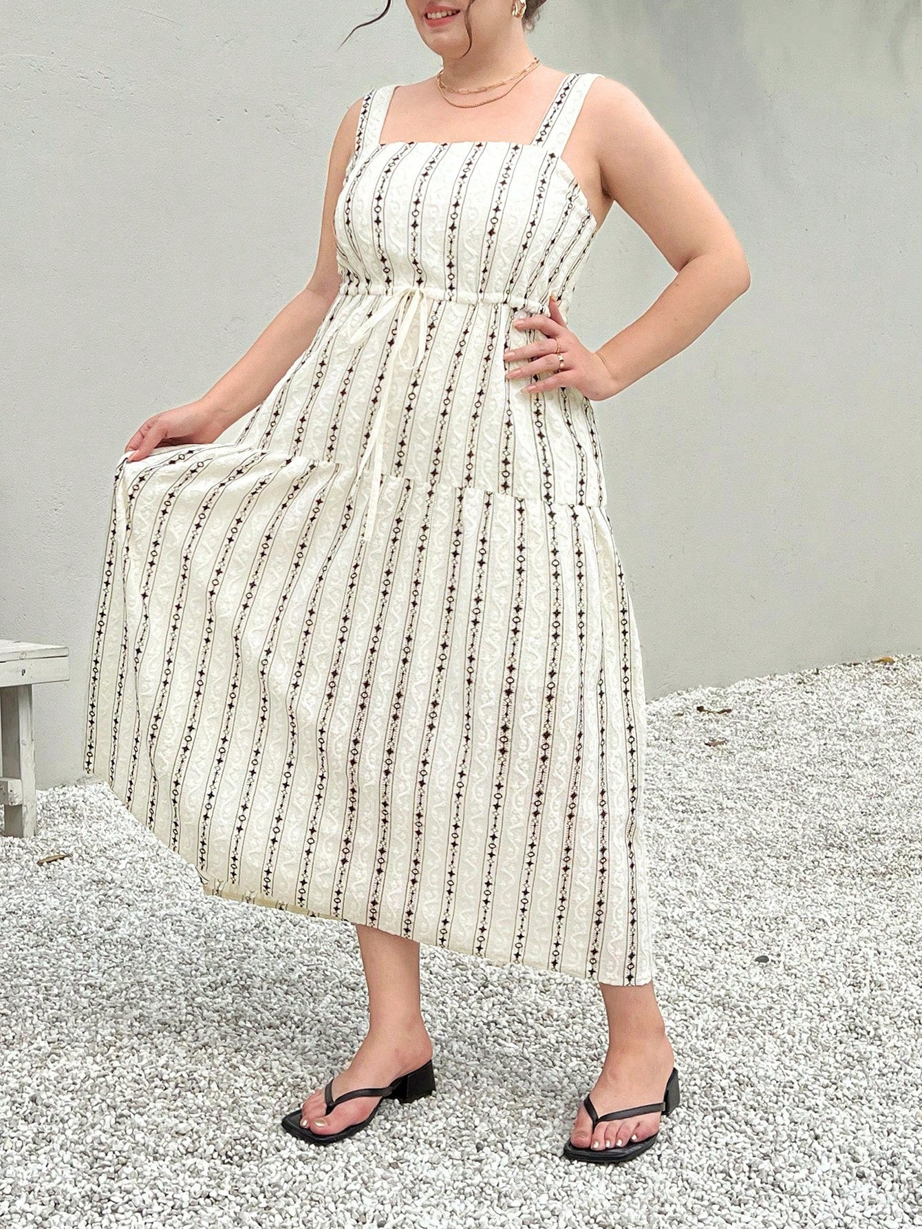 Plus Size Square Neckline & Cinched Waist & Textured Fabric & Belted Vacation Leisure Dress