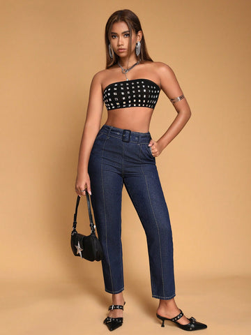 Casual Denim Jeans With Waist Belt Suitable For Everyday Wear