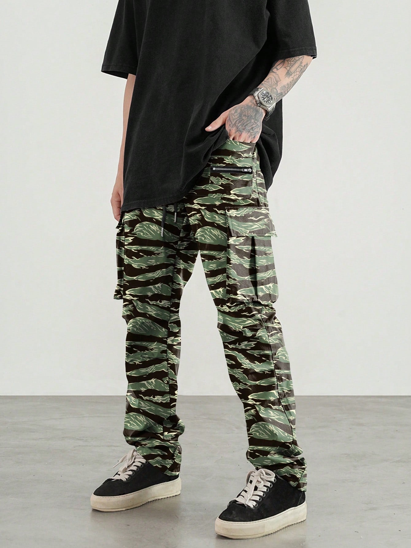 Men's Printed Casual Cargo Pants With Multiple Pockets