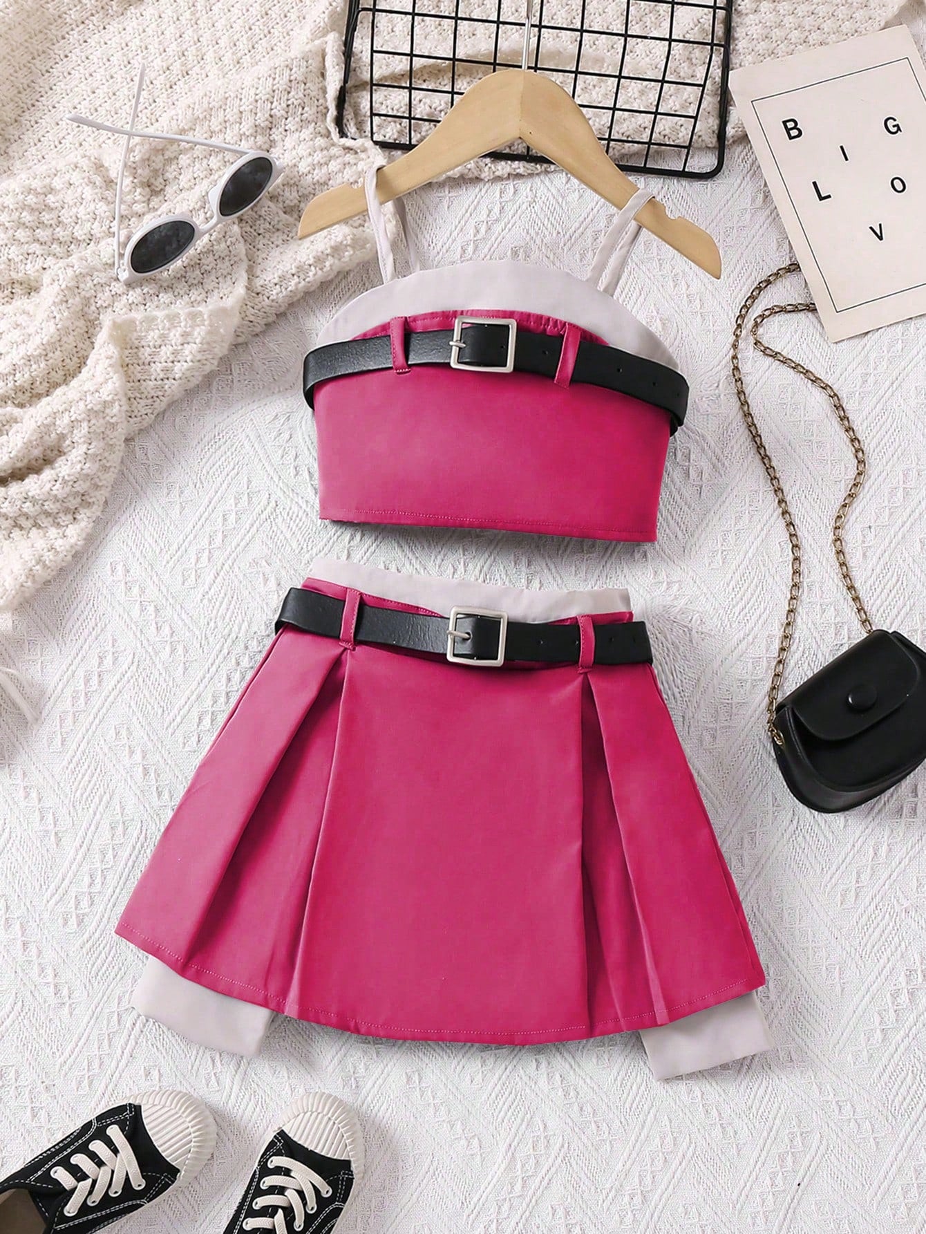 Mexican Children Day & Back To School Season Pink Suit For Little Girls, Tank Top With Pleated Skirt And Two Belt Decorations,  Casual Style Outfits