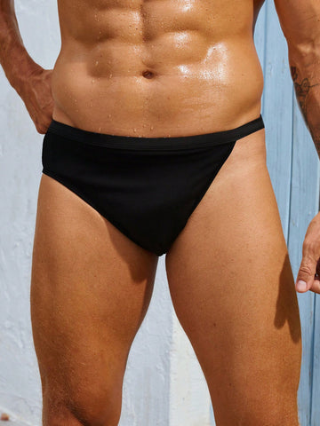 Men Plain Asymmetric Triangle Swim Trunks For Vacation