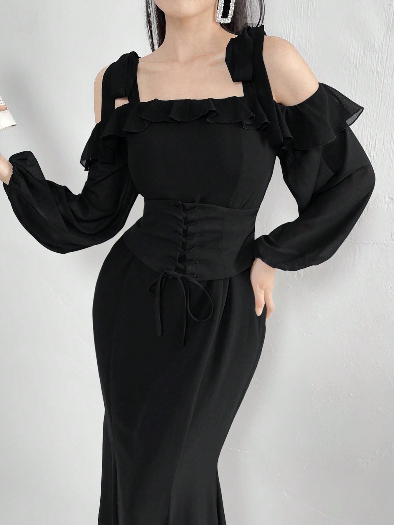 Women Solid Color Cold Shoulder Ruffle Hem Lantern Sleeve Fish-Tail Dress For Spring/Summer