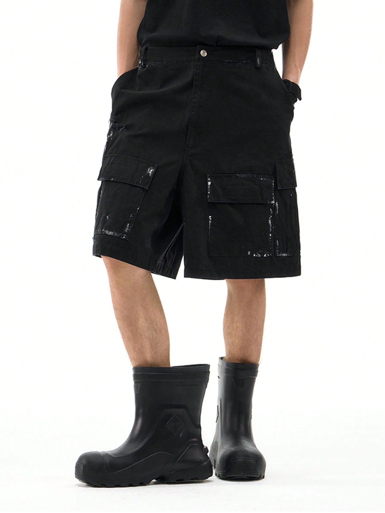 Men Multi-Pocket Paint Spray Denim Shorts For Summer