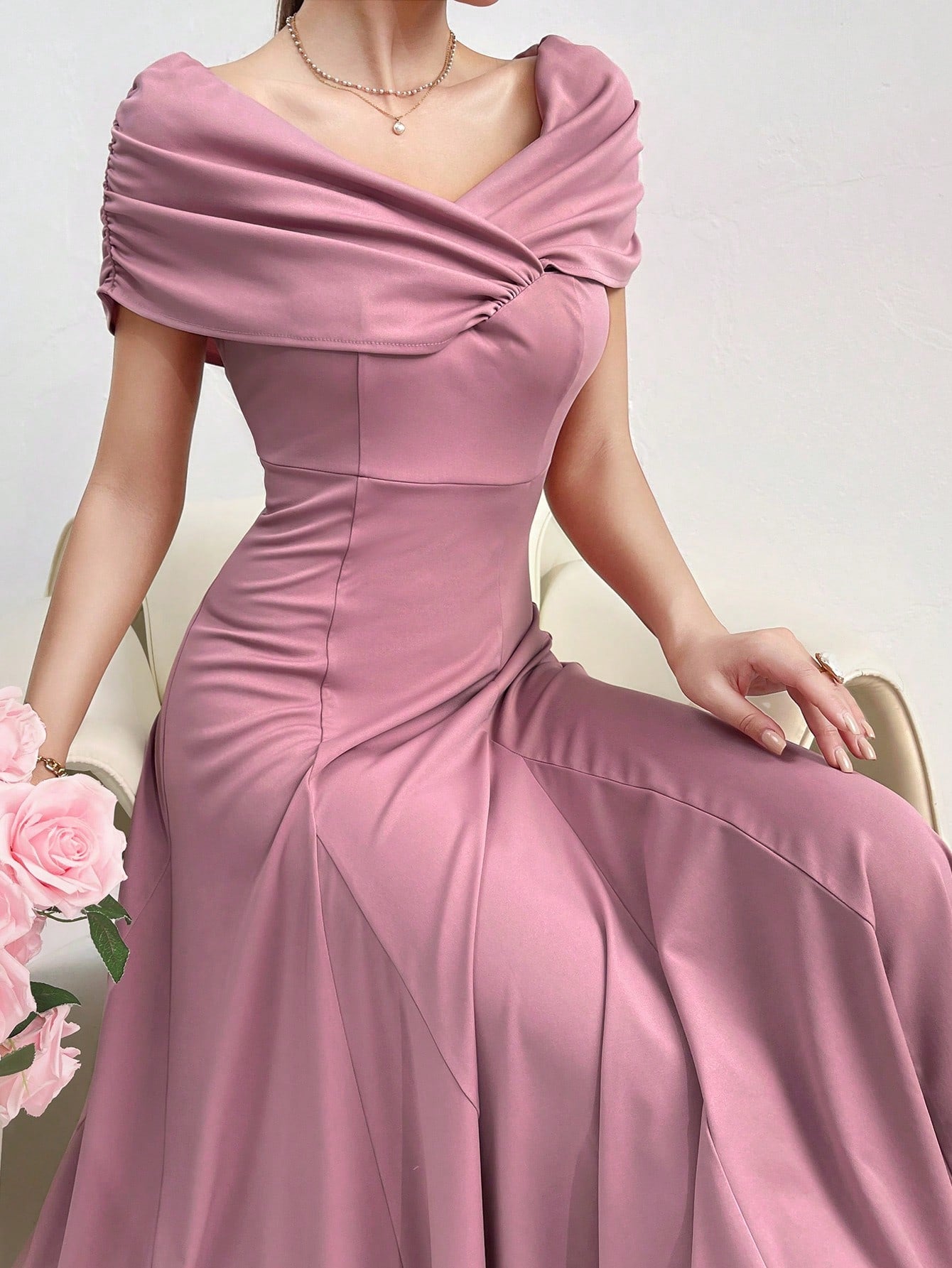 Solid Color Pleated Waist Elegant And Simple A-Line Dress