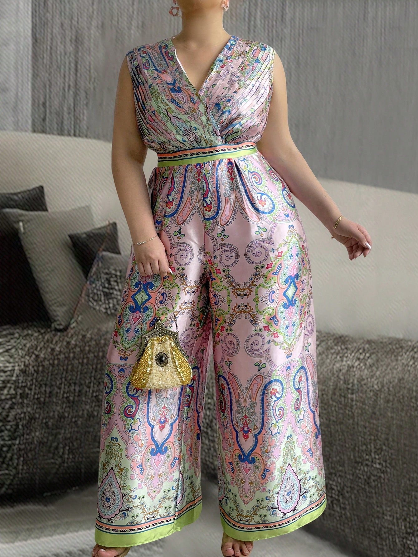 Plus Size Women Summer Vacation Style Paisley Flower Print V-Neck Sleeveless Wide Leg Jumpsuit