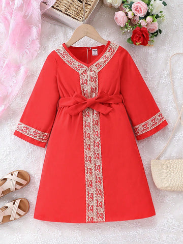 Young Girl V-Neck Color-Block Lace Splice Dress With Waist Belt