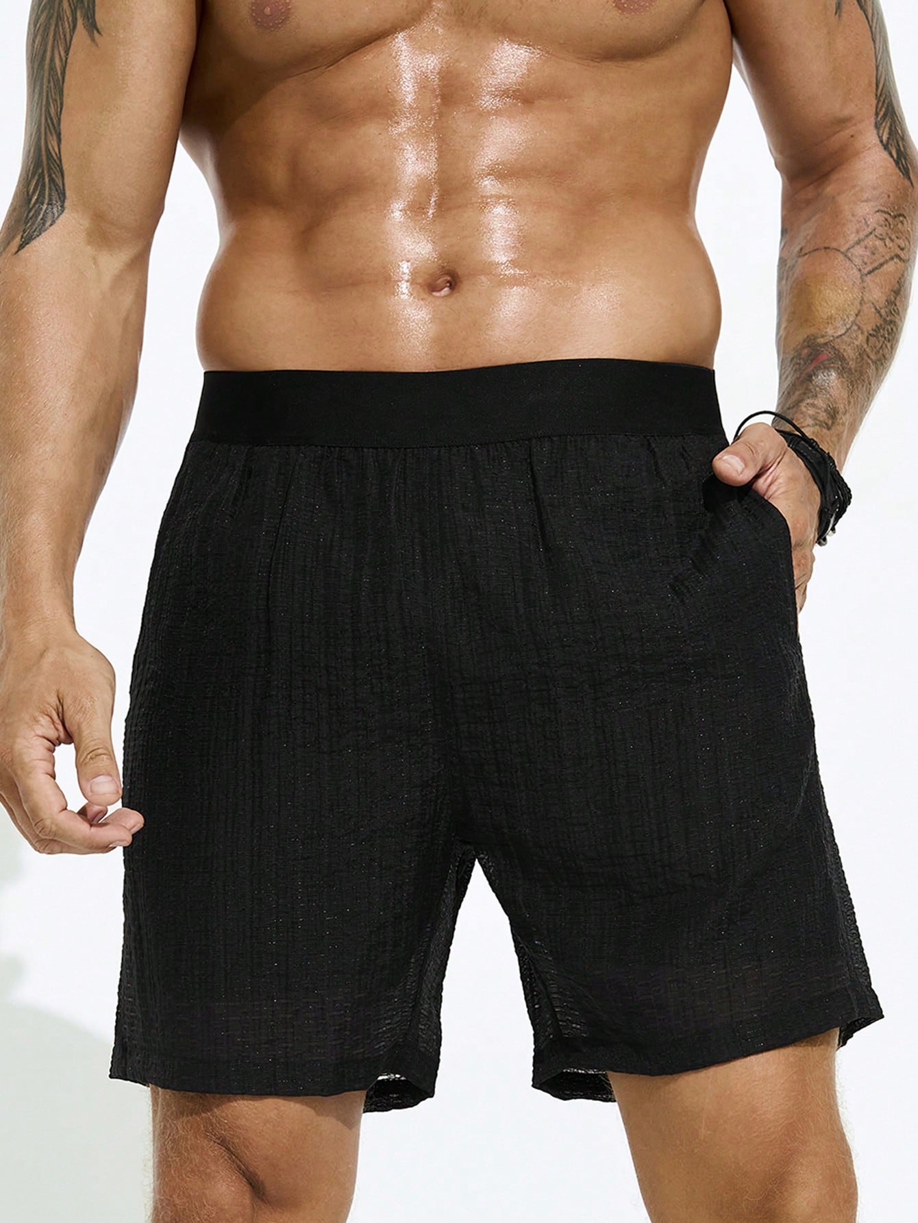 Men Solid Color Simple And Casual Beach Shorts