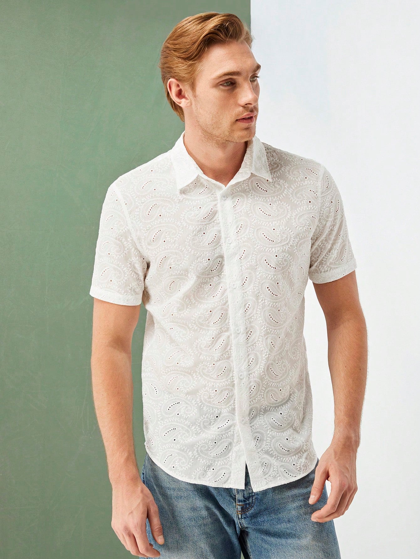 Men Solid Color Simple Woven Casual Short Sleeve Shirt