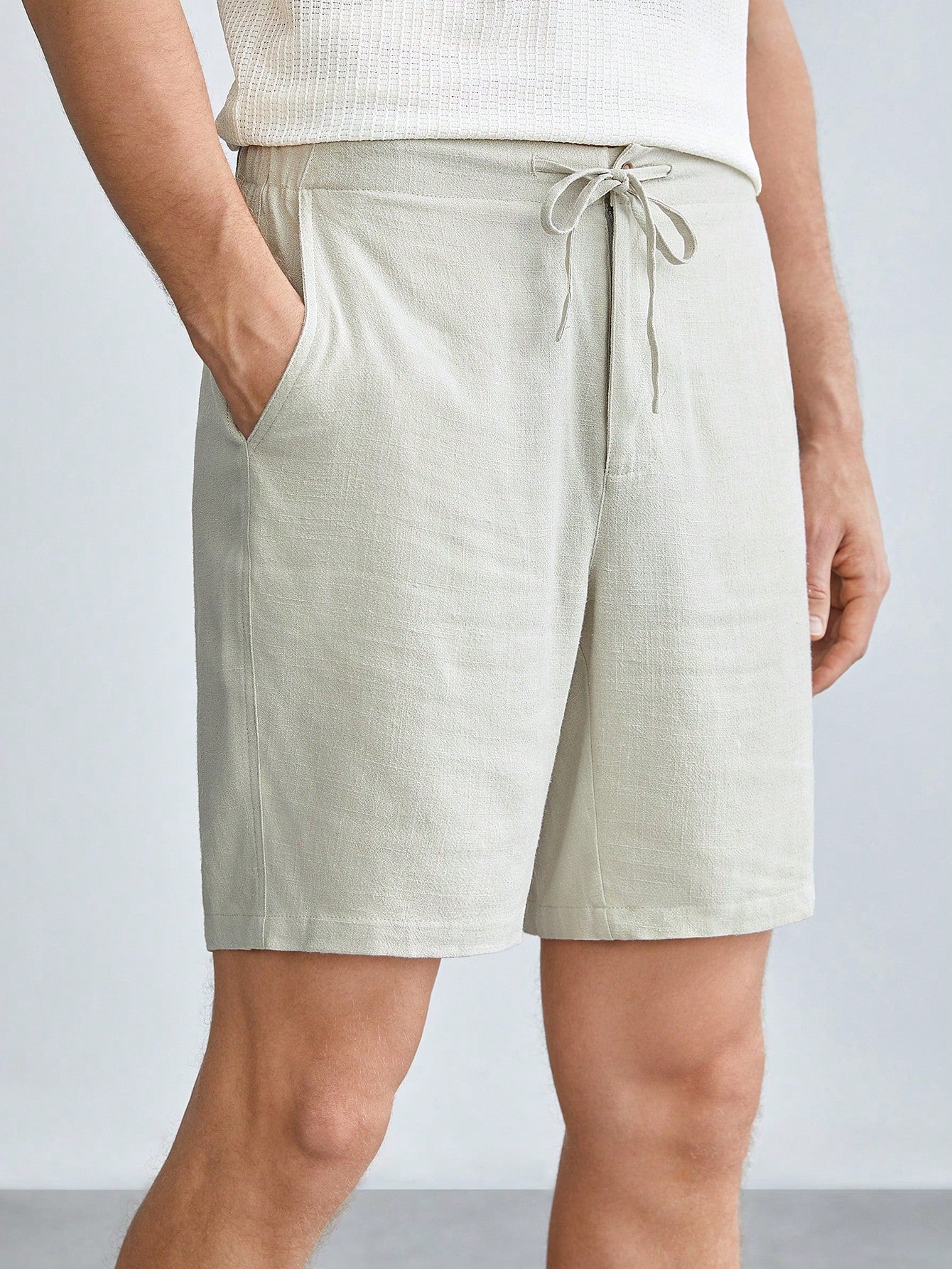 Woven Leisure Men Solid Color Simple Everyday Shorts