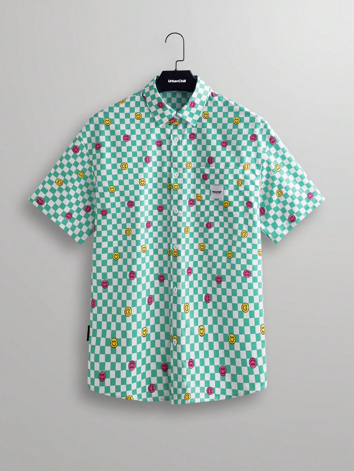 Men Checkerboard Pattern Smiling Face Print Short-Sleeved Woven Casual Shirt For Summer