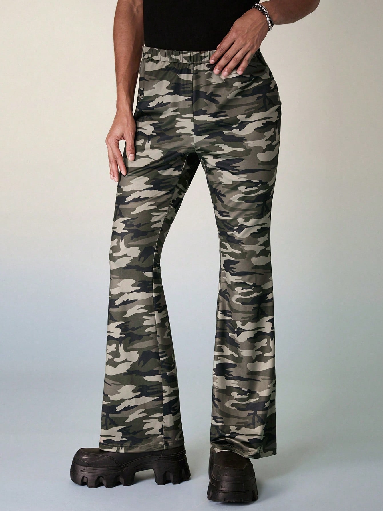 Men Casual Printed Camouflage Slim Flare Pants