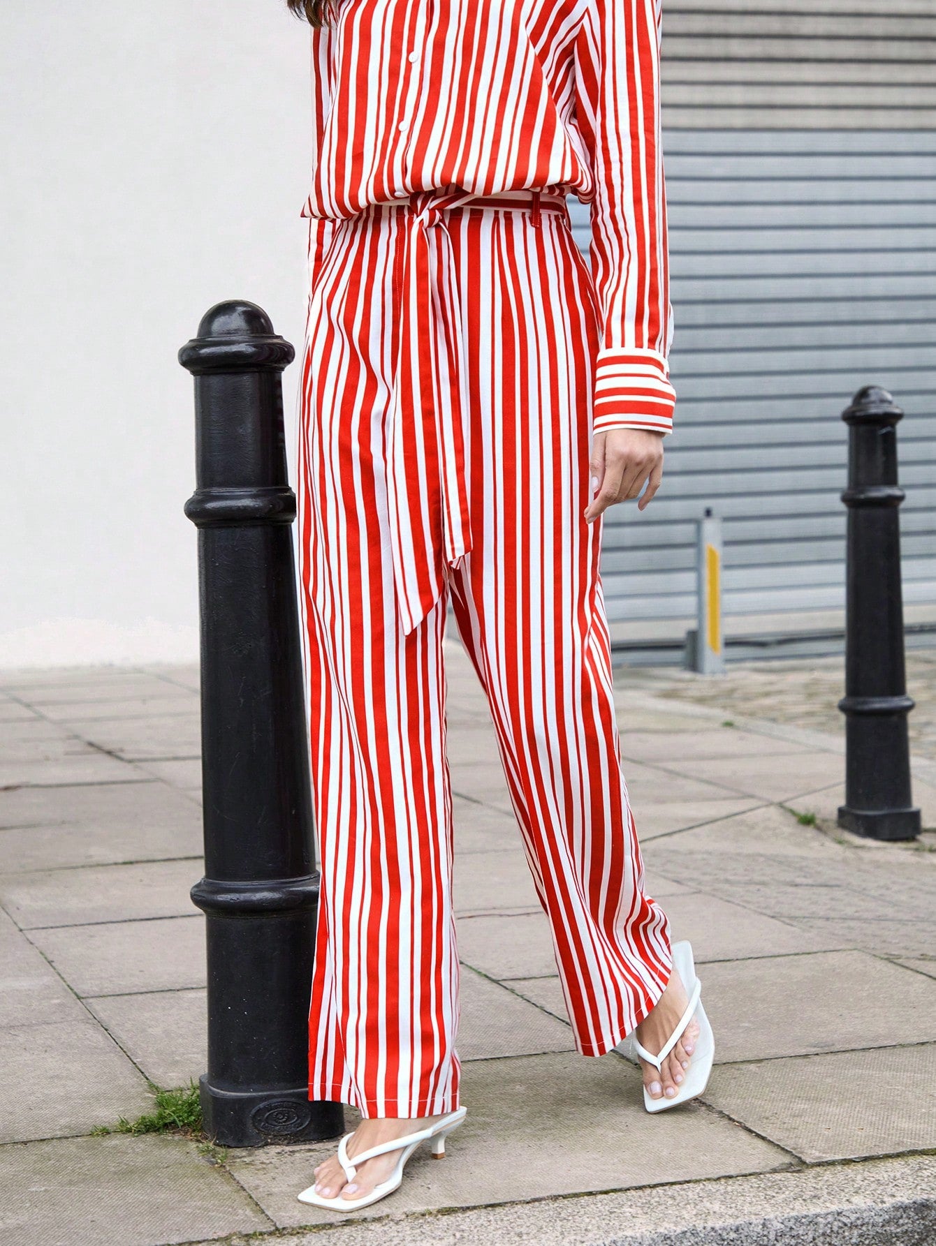 Women Casual Red And White Striped Printed Minimalist Daily Wear Long Pants With Self Fabric Belt For Spring And Summer