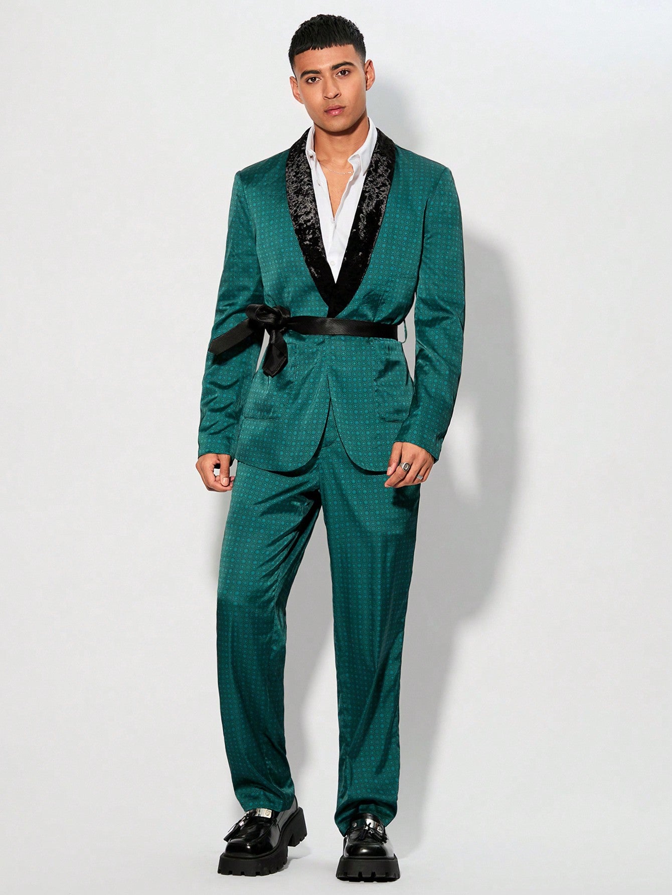 Men's Green Velvet Texture Suits With Weave And Tie, For Business Casual, Night Club And Party