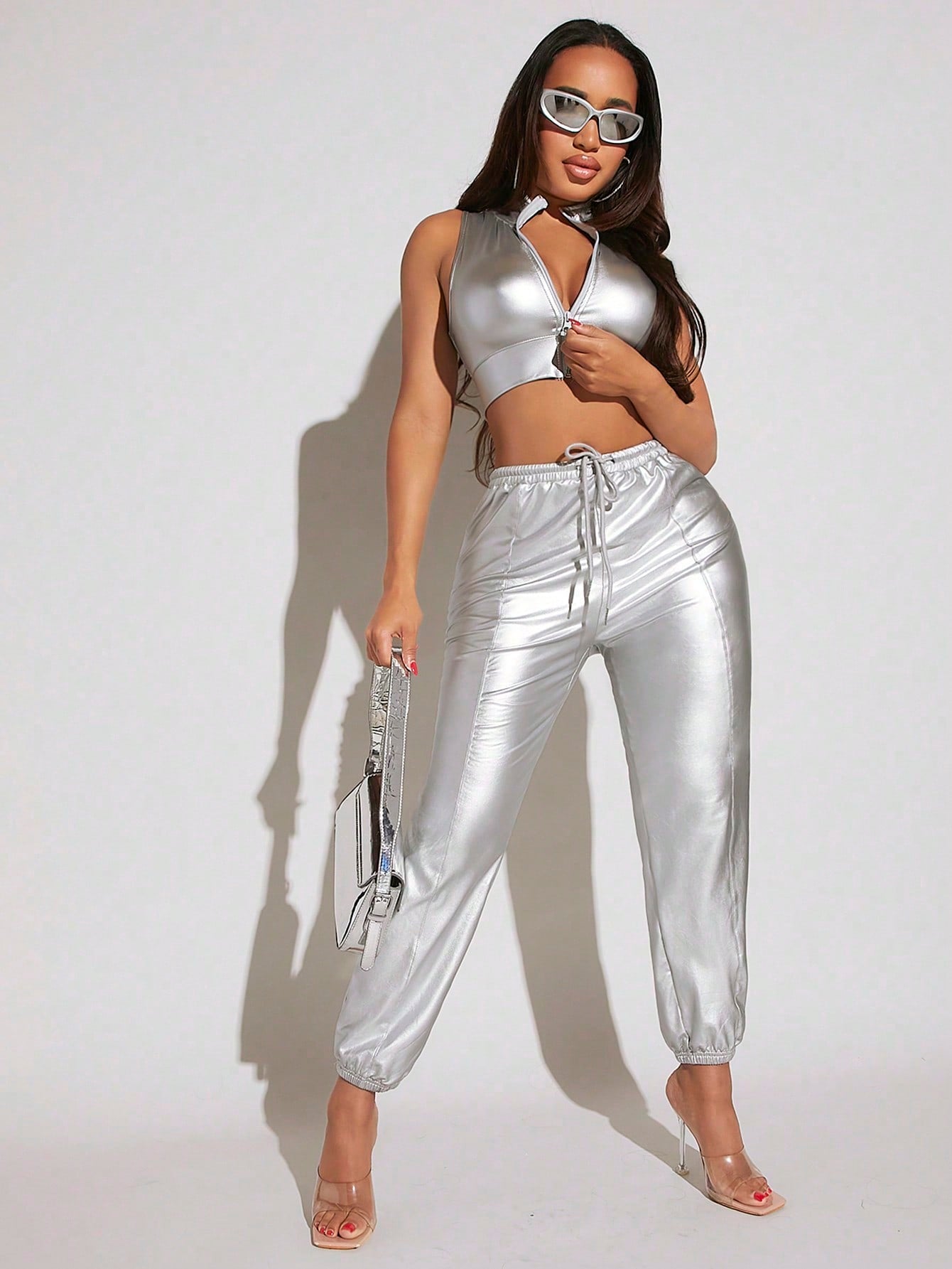 Plus Size Metallic Coating Sleeveless Top And Drawstring Pants With Workwear Look Silver Overalls 2PC Set,Suitable For Summer, Dating,Casul,Shopping, Streetwear,Going Out,Vacation,Beach,Coquette,Easy To Match&Looks Slim