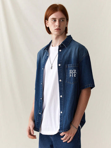 Men Deep Blue Denim Embroidered Short-Sleeve Shirt