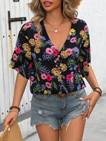 Loose-Fit V-Neck Printed Half Sleeve Unique Shirt