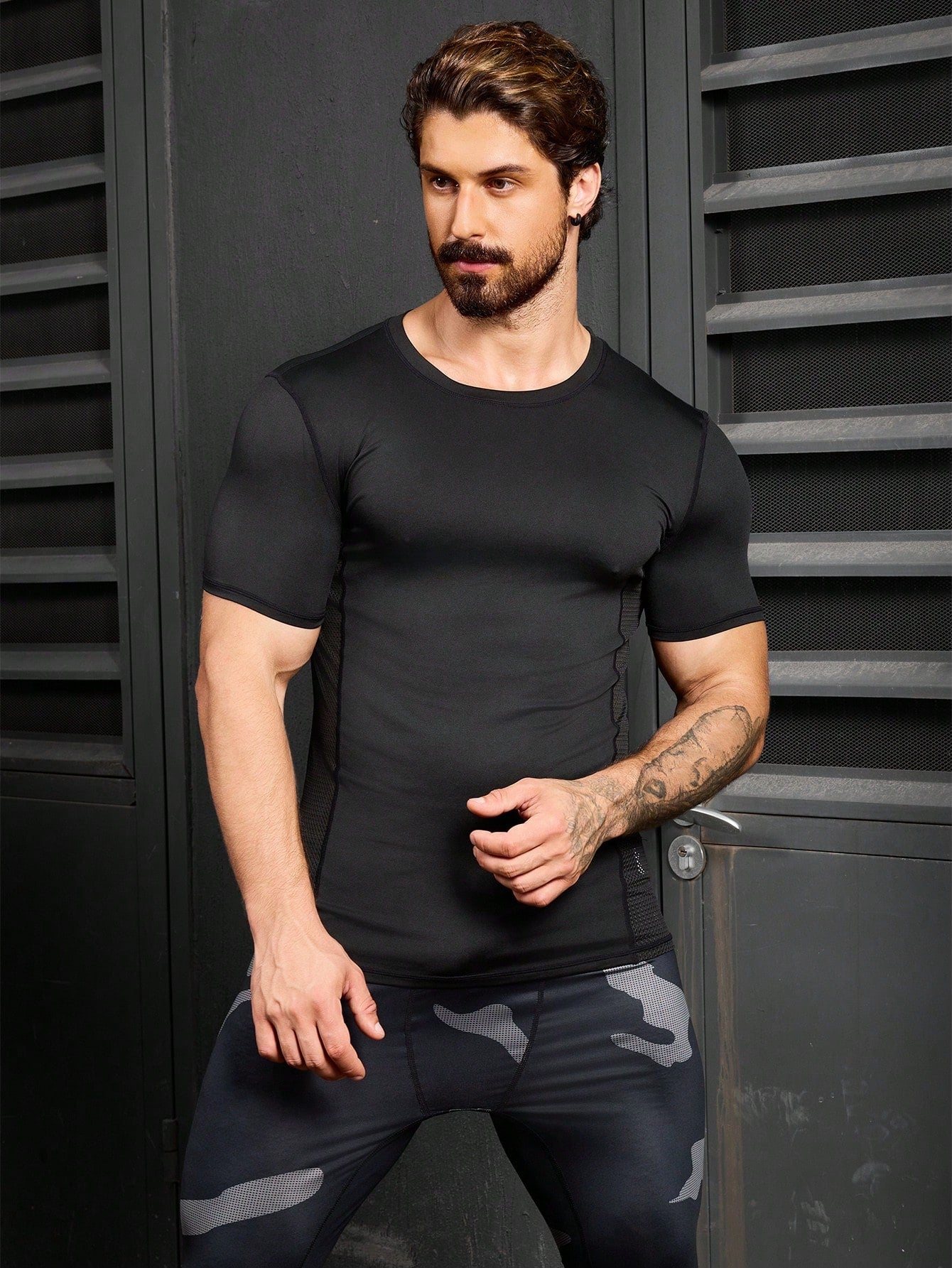 Men's Summer Solid Color Slim Fit Sports Short Sleeve T-Shirt