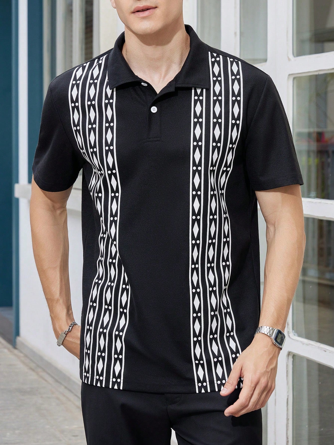 Men Vintage Slim-Fit Polo Shirt With Geometric Pattern