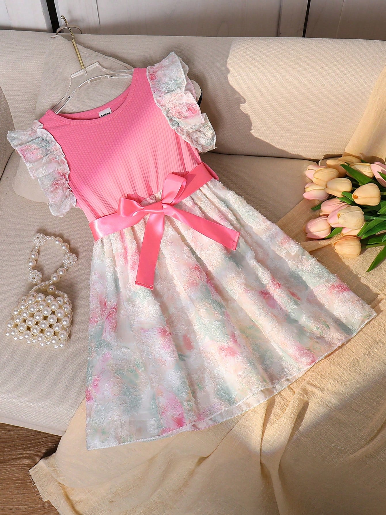 Young Girl Gorgeous Style Flower Pattern Ruffle Trim Dress