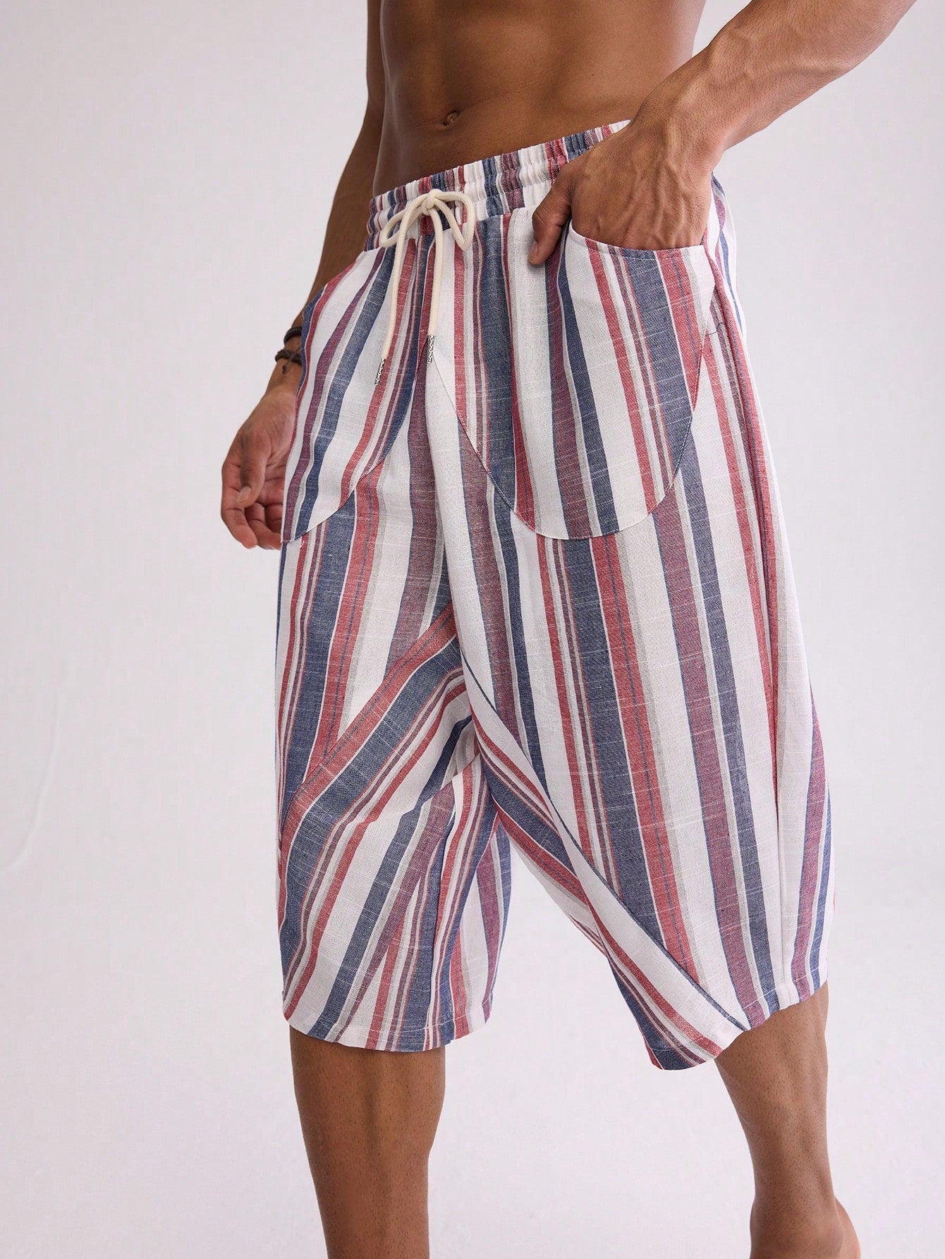 Men's Oversized Relaxed Pant In Stripe