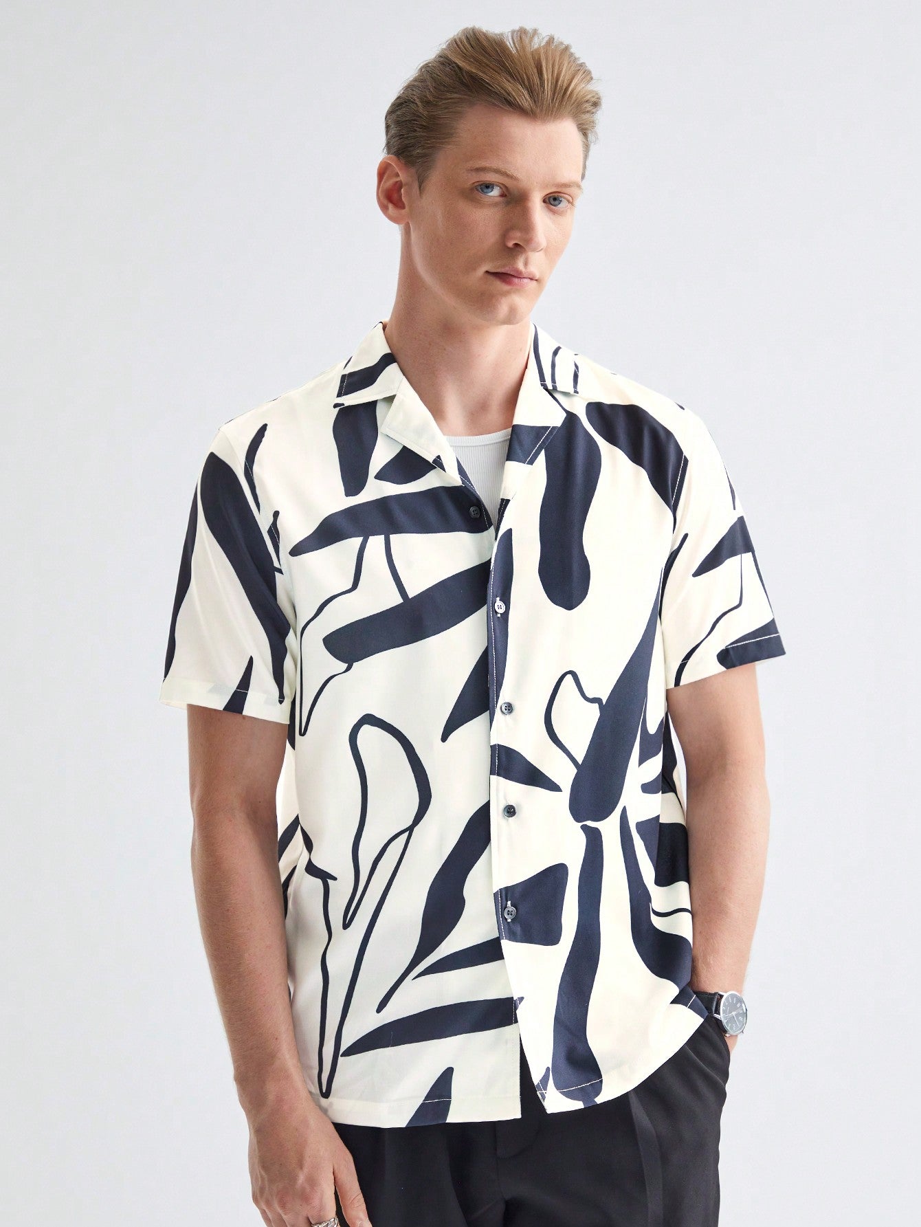 Men's New Digital Printed Woven Casual Short Sleeve Shirt