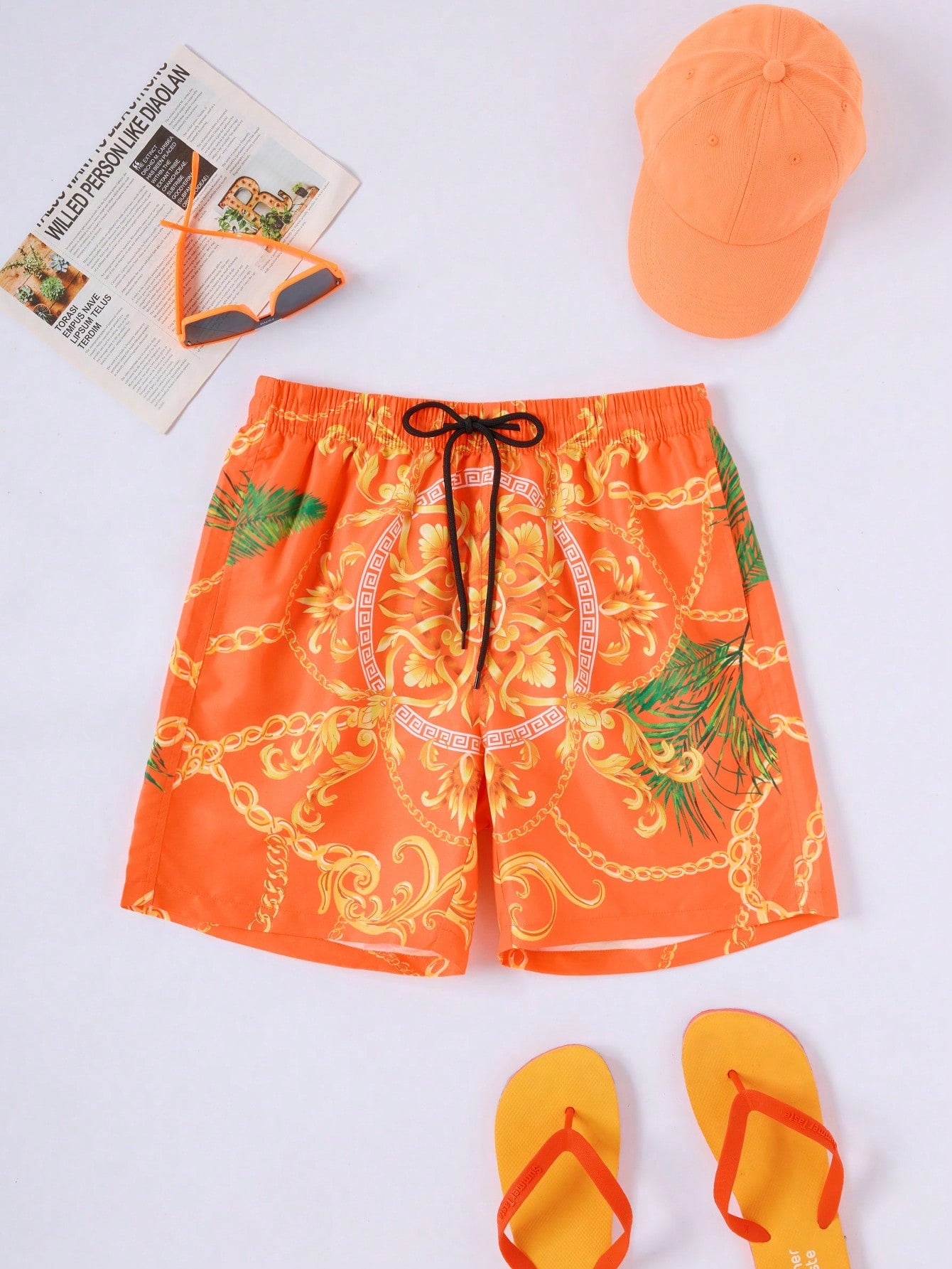 Men's Drawstring Waist Loose Fit Tropical Plant Printed Beach Shorts With Chain Decoration