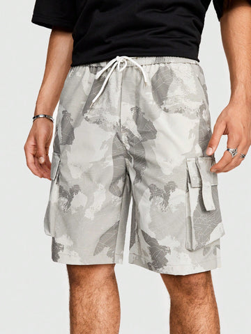 Men's Loose Camouflage Cargo Shorts, Knee Length