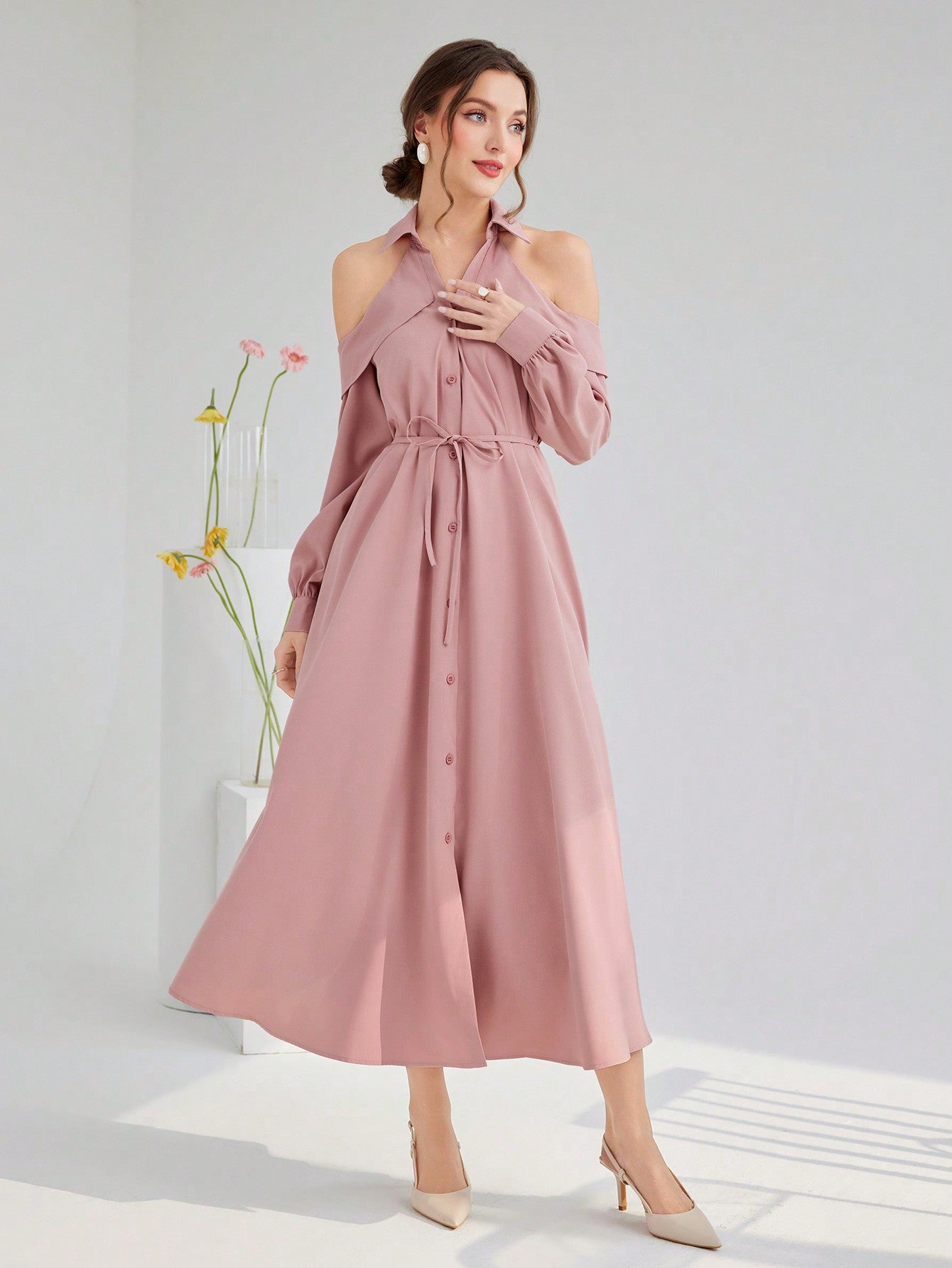 Elegant Ladies' Summer Solid Color Cold-Shoulder Button Front Halter Neck Dress