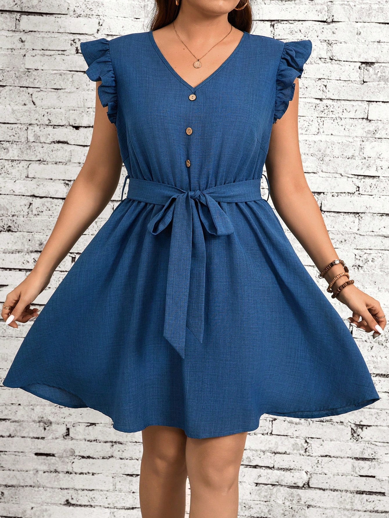 Plus Size Women's Stylish V-Neck Short Sleeved Dress With Gathered Waist And A-Line Hem