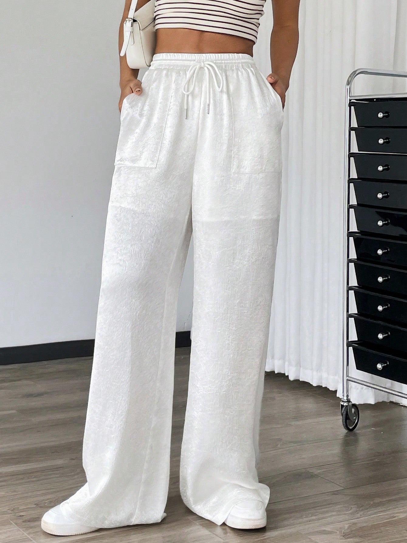 Women's White Woven Wide-Leg Casual Pants