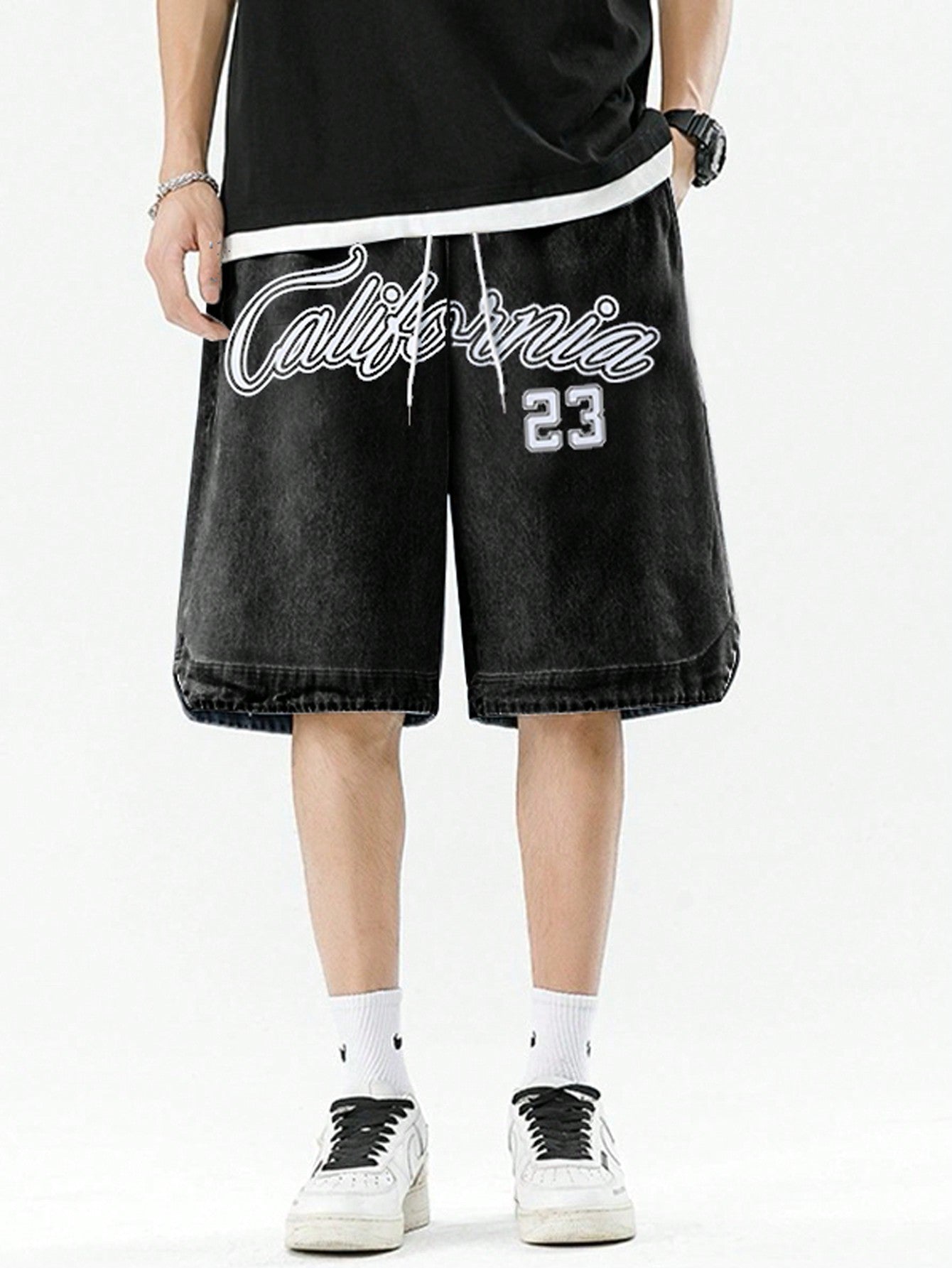 Men Slogan Printed Denim Shorts, Suitable For Daily Wear In Spring And Summer