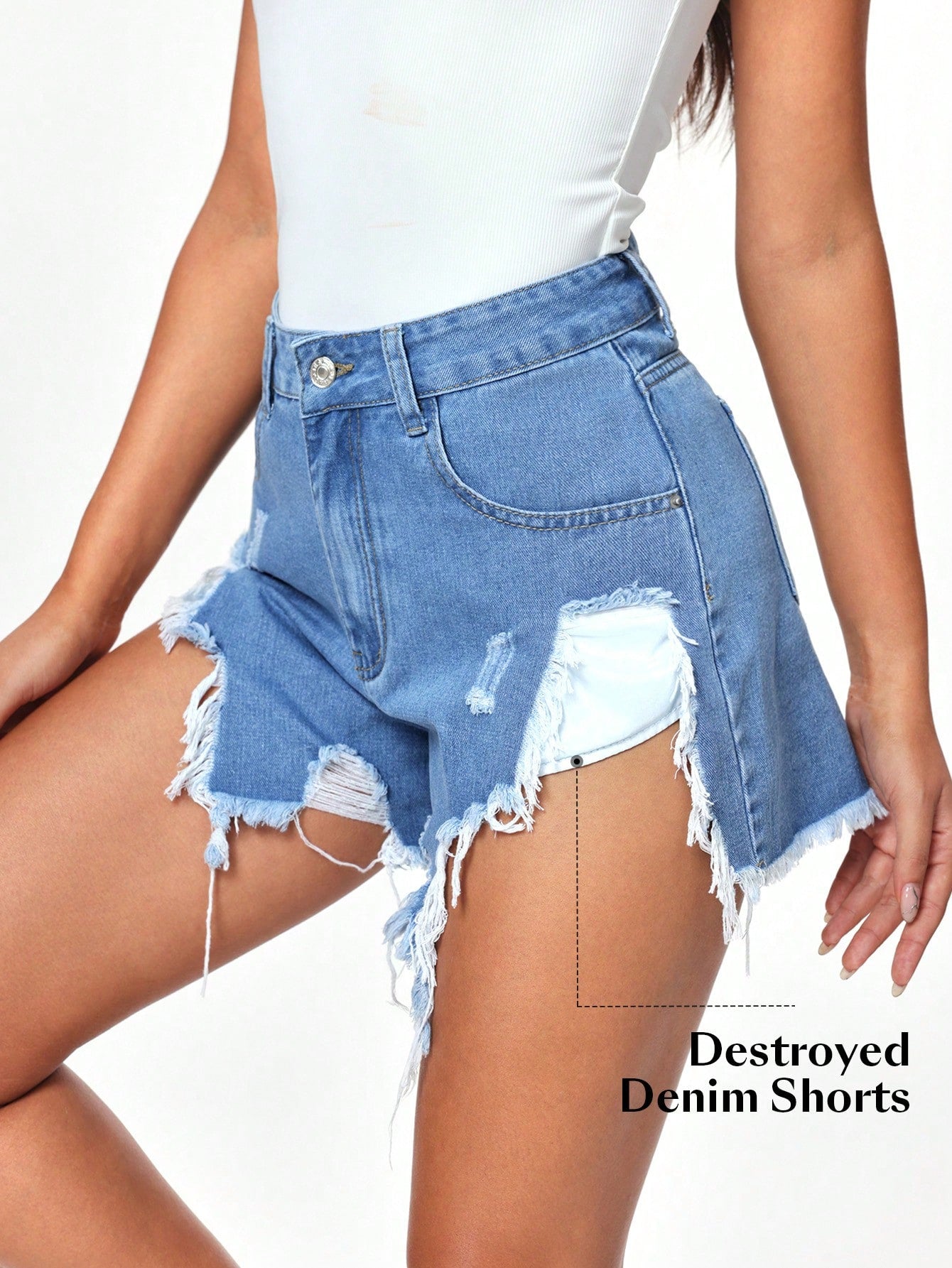 Women's Distressed Denim Shorts With Frayed Hem And Pocket Detail, Casual