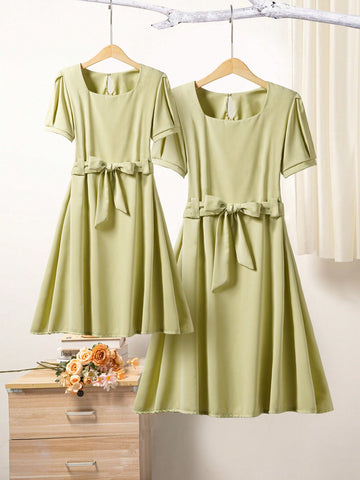 Tween Girl Summer Casual Solid Color Puff Sleeve Dress With Waist Belt