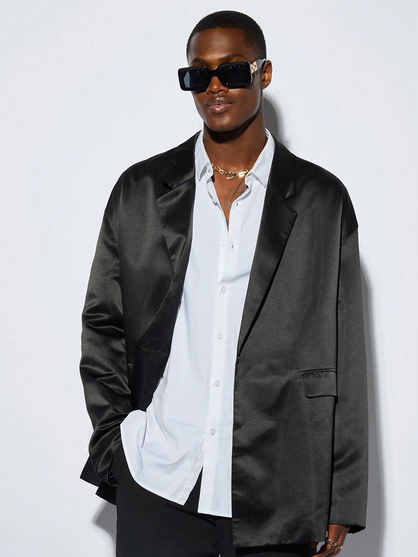 Men's Beach Outfits, Summer Thin & Breathable Satin Woven Casual Clothing, Black Oversized Blazers For Nightclubs & Parties